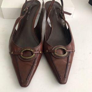 Bandolino- Women’s brown leather pumps - 8 Med